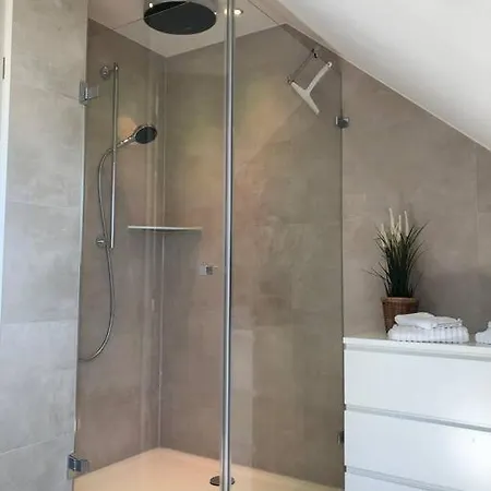 Neue Luxurioese Ferienwohnung In Ruhiger Lage Leutkirch im Allgäu Exterior foto