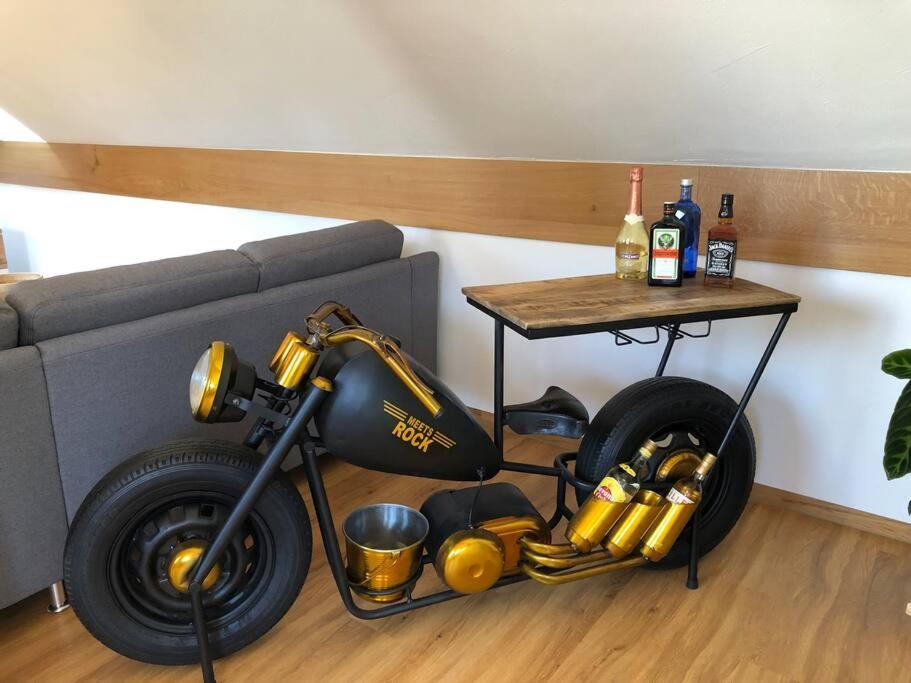 Neue Luxurioese In Ruhiger Lage *